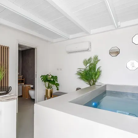 Guest house Meoluxury Suite&deluxe By Rentbeat Fasano