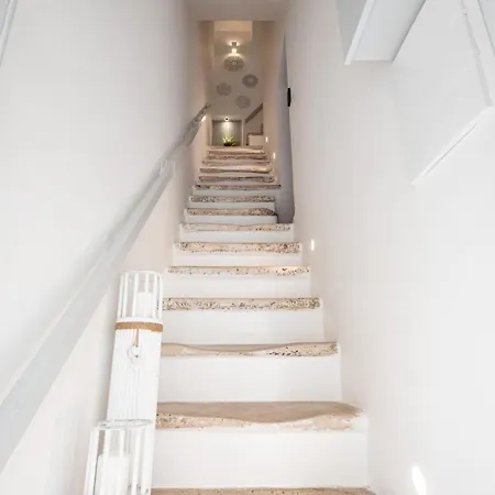 Guest house Meoluxury Suite&deluxe By Rentbeat Fasano